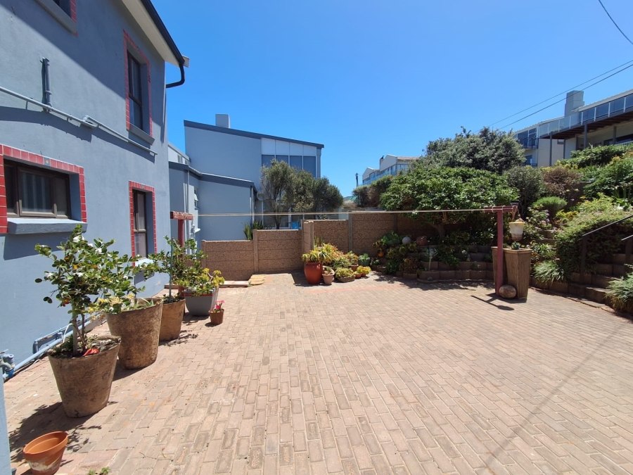4 Bedroom Property for Sale in Jongensfontein Western Cape